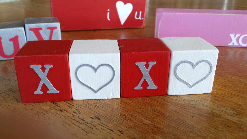 Kid Business: Red and White XOXO Wood Blocks for Valentine's Day Decor